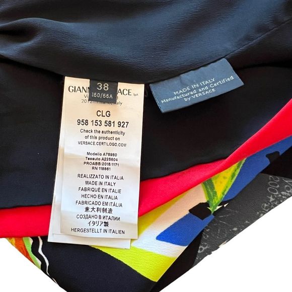 Vintage Versace Tribute Collection | Vogue 91’ Print Mini Skirt - Picture 10 of 16